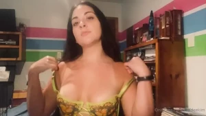 Period titty appreciation gotta look on the bright side right