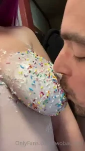 Happy birthday to me flooding your feed with birthday pics all day i m