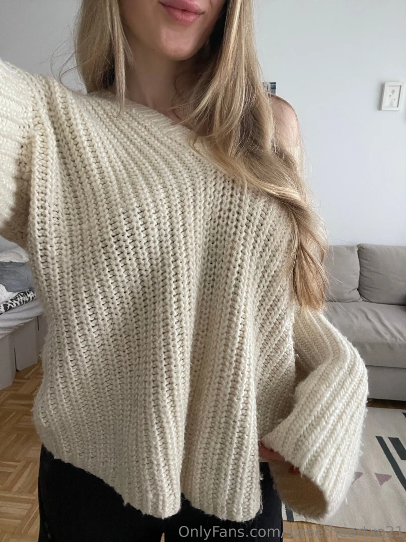 My neighbor asked me to water the plants i got a little horny thinking part 1 