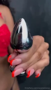I should wear buttplugs around more often it feels nice but naughty part 4