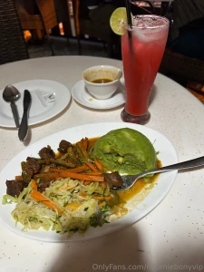 You and me a romantic date on xmas is a good time that you know better