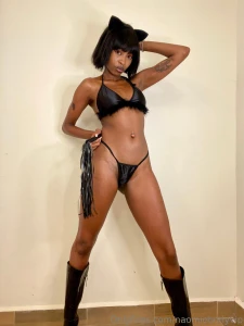 Dark skin clear intentions i m here to be admired and worshipped i