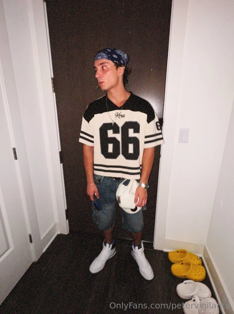 Stop scrolling do you want to see how i really get down 