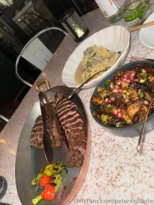 Who s tryna go out on a dinner with me