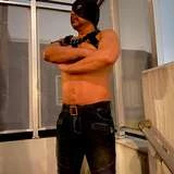 生・乱パクラス　Host of BB gang-bang party