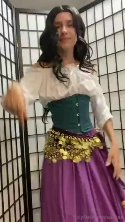 New cosplay whatcha all think 