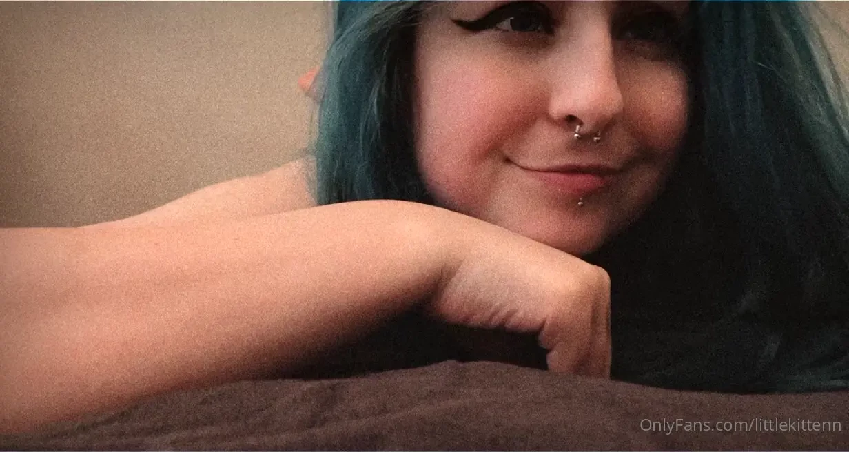 Pov we just had sex so i give you a fist bump and a good job champ 