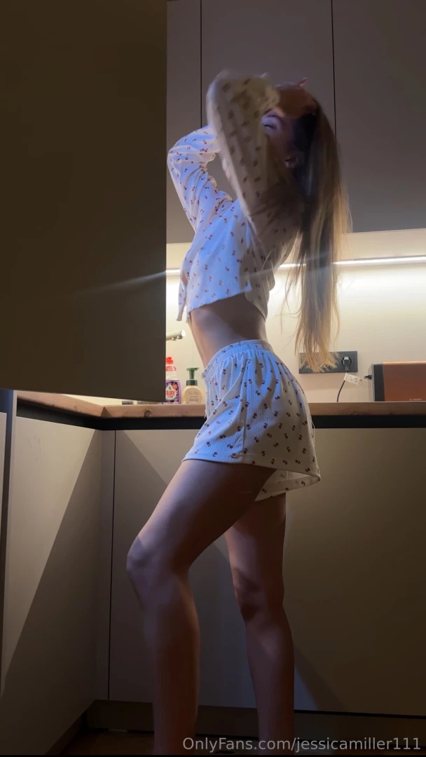 What can i make you for breakfast eggs and bacon or something a little 