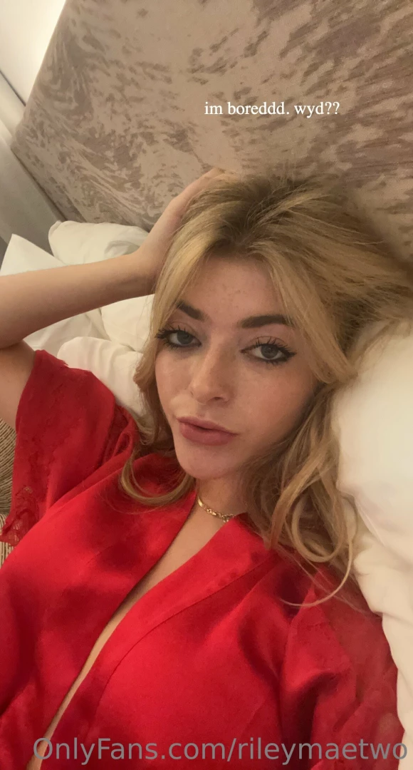 Morning cuddles part 7 