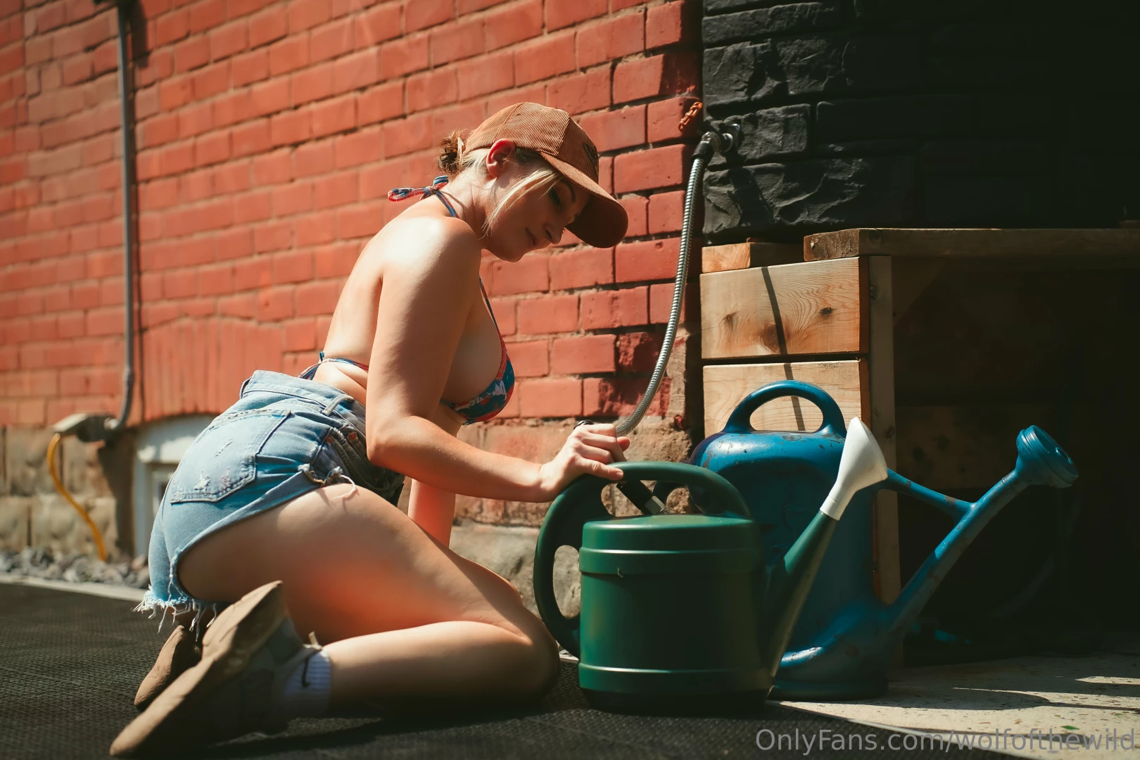 Good morning my hot growers i am so ready for warmer weather here i 