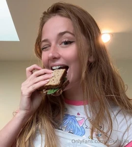 I make a mean sandwich