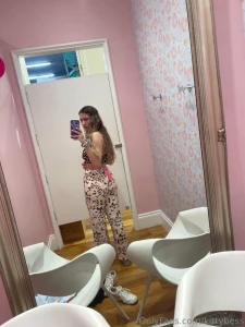 Do these pants compliment me