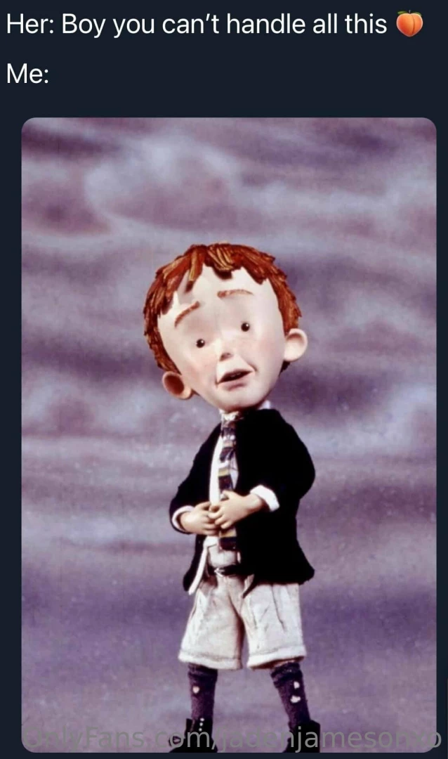 Damn shawty let a short king get a bite a that giant peach 