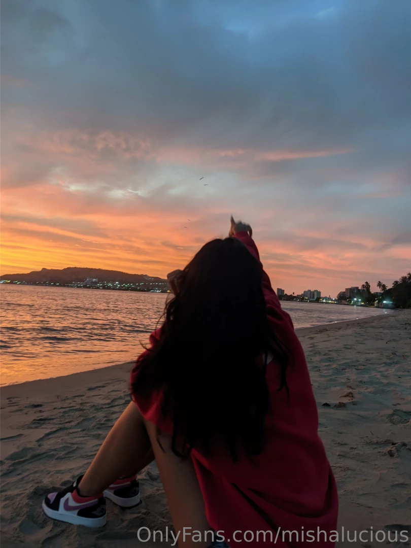 I love magic sunsets 