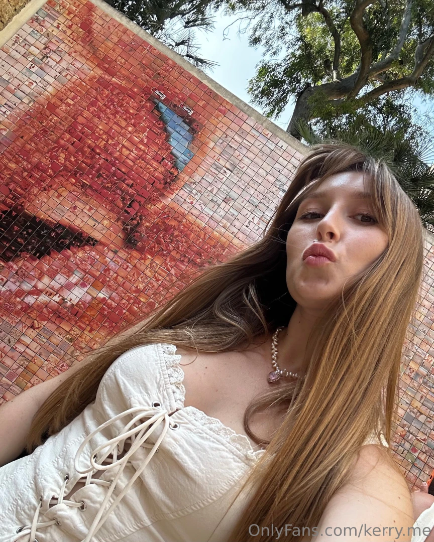 A postcard of memories from barcelona i found the perfect lips in 