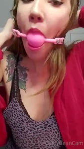 I m streaming live on mfc if you have some time to join me for a few