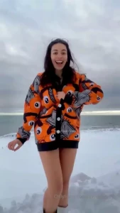Baby it s cold outside but i promise it s warm inside me includes gif part 1