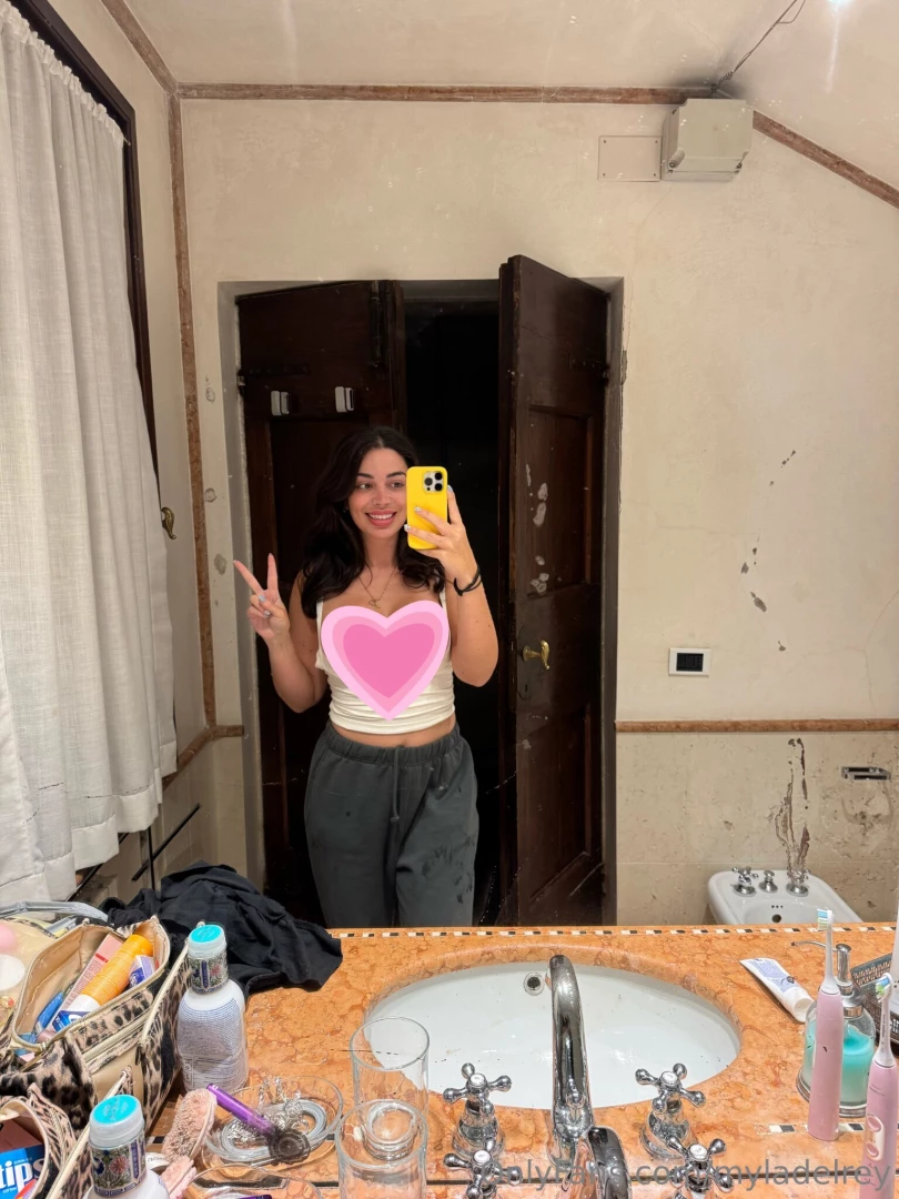 Do you like my no makeup messy hair boobs out selfie includes boobs 