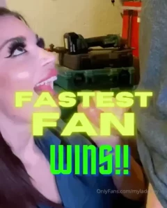 Fastest fan wins tip 20 now for a giant bundle of content good luck