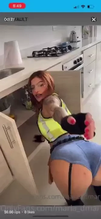 Do you need me to fix your sink another new video with another costume 