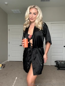 Goodmorning i wanna chat today message me