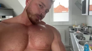 So many new videos online now 50 discount on my vip account pls