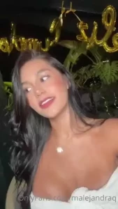 Hello the internet is shit and the live had to end end early tomorrow