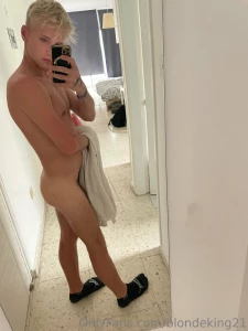 Do you want to remove the towel