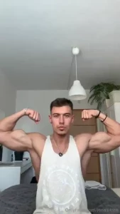 Which top is better part 1