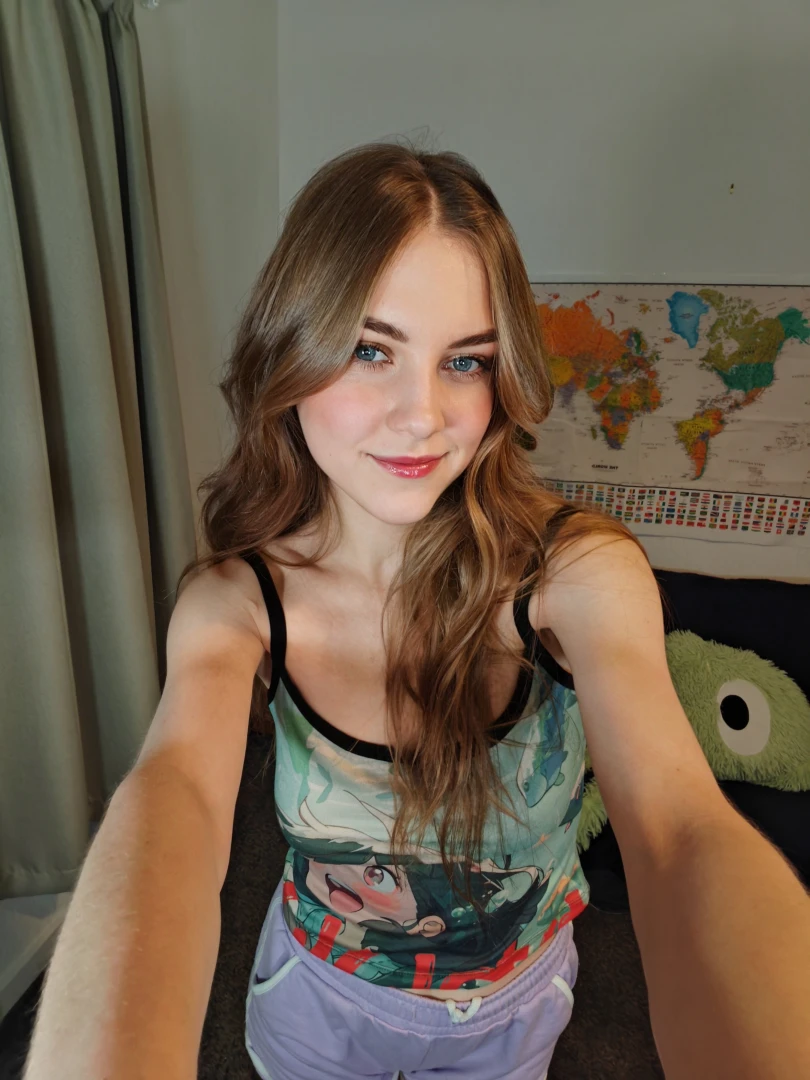 Today i want to share with you my favorite anime attack of the titans 