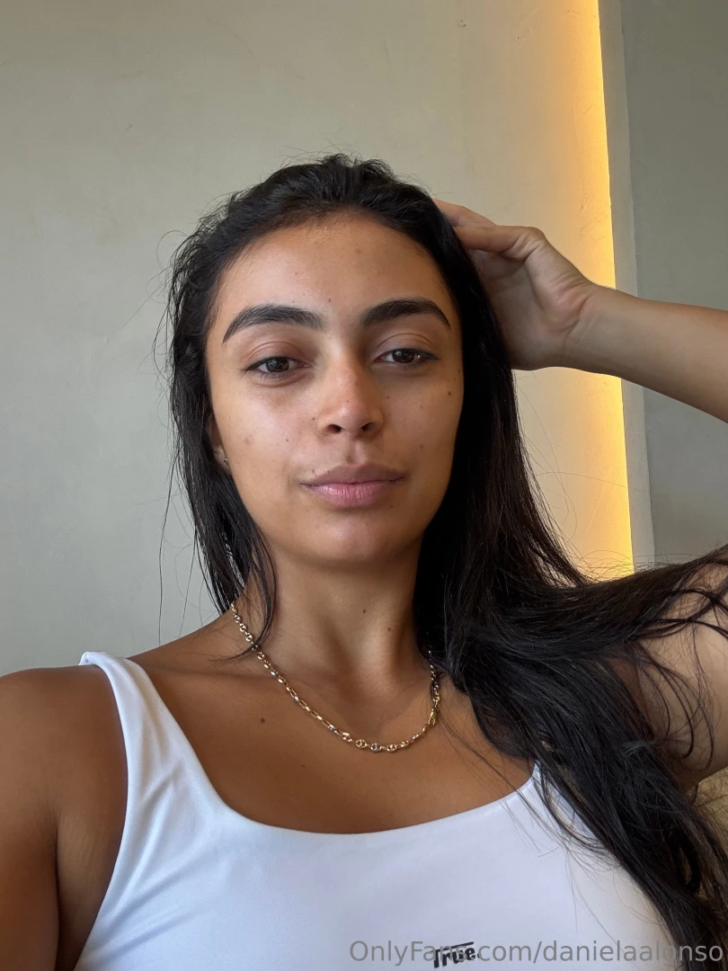 The definition of stunning 