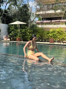 Turning heads wherever i go part 1