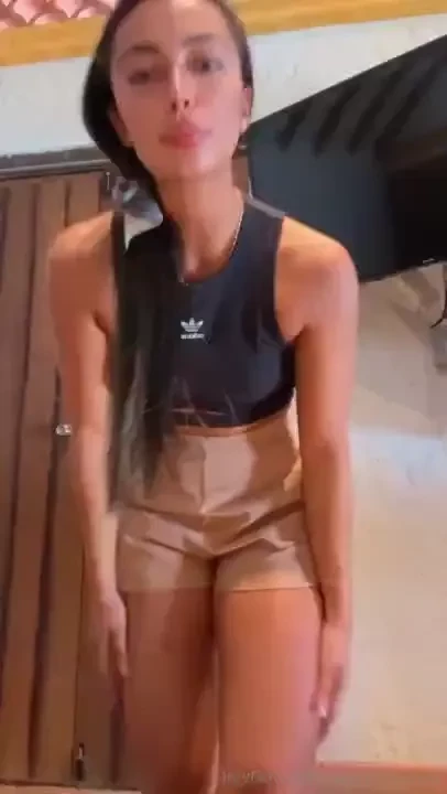 She s a work of art a masterpiece in motion 
