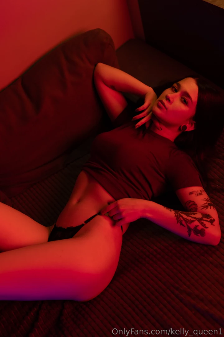 Welcome to my red room part 4 