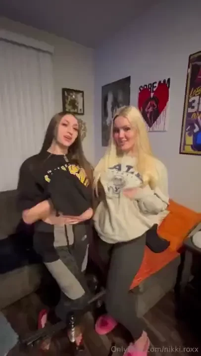 Who wants a custom from us we both like to suck cock 