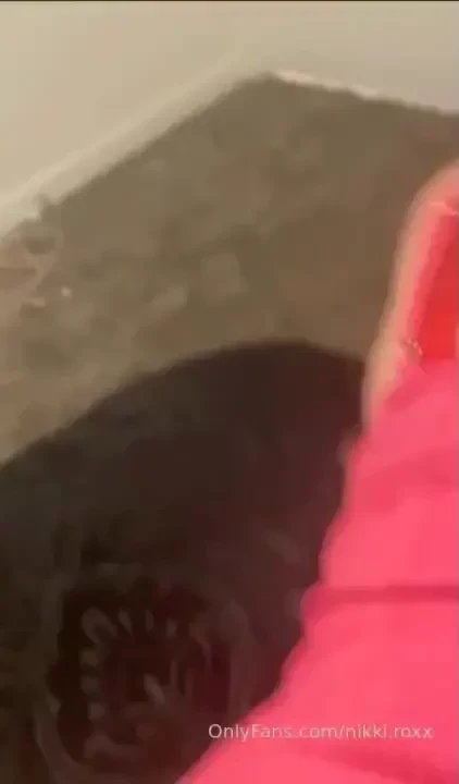 Threesum i was sucking my boyfriends dick and his friend wanted to 