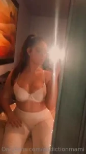 Babe tip 15 for slutty content 25 for bundle including videos 30 both