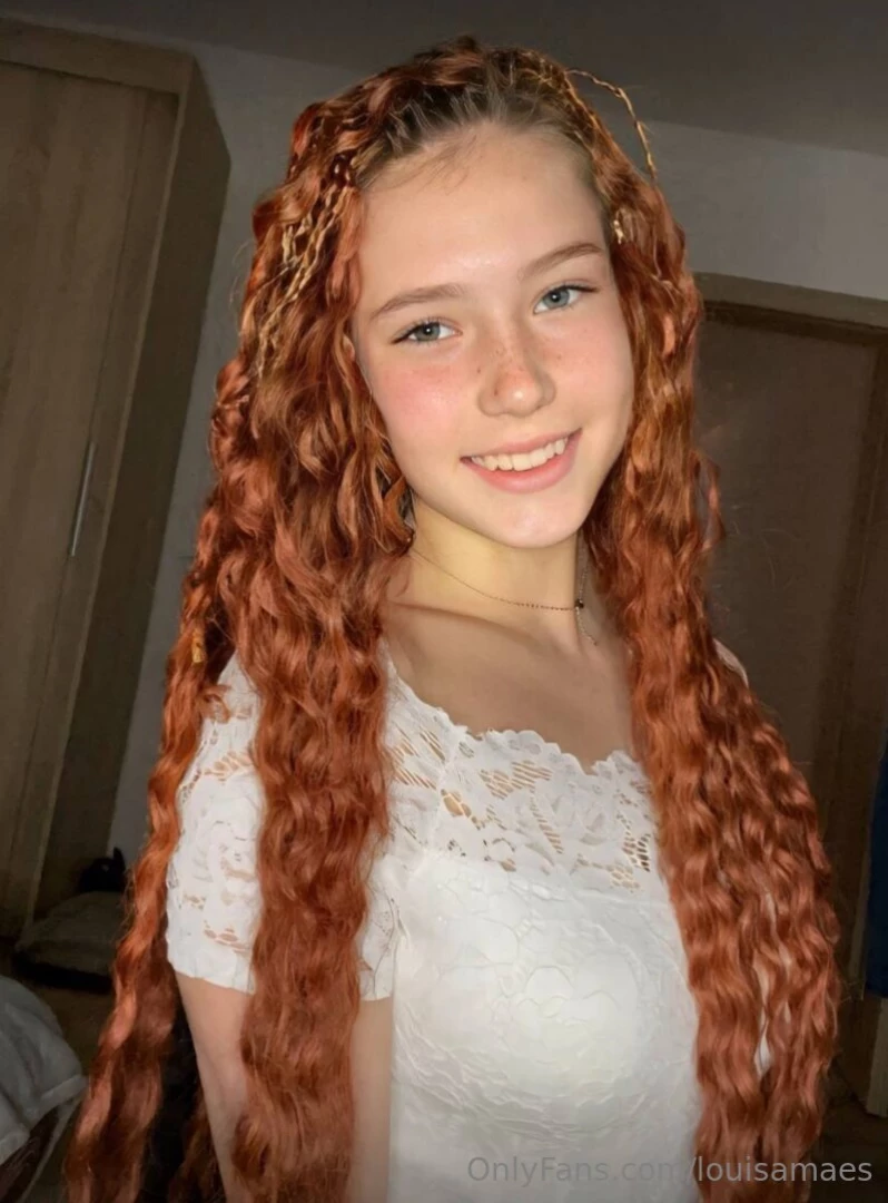 Her bellablakee mouth and pussy are soaking wet and hot for your cock part 355 