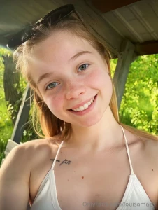 Big ass slut sunnybanny1 wants you to slap it this naughty loves to part 673