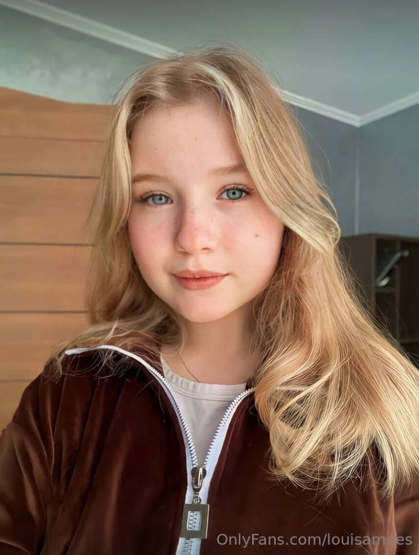 I am your sweet mollycry and i am ready to surprise you wanna see how part 654 