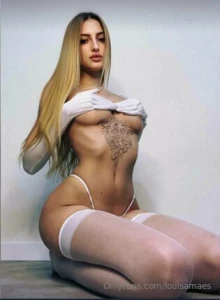 Hot blonde babe kinky_ella1 ready ty play with you right now make this part 78