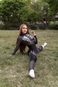 Ever dreamed of being with a girl with fantastic flexibility