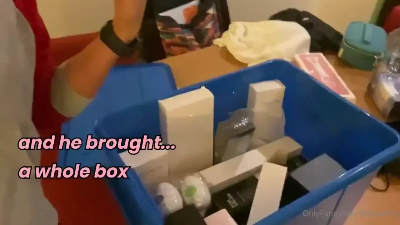 Random hookup covers my face in cum full face b g - costa rican tinder 