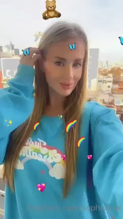 Radiating with a captivating smile and positive vibes today how can i 