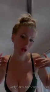 Oh my god this video is driving me crazy i can t stop watching it over