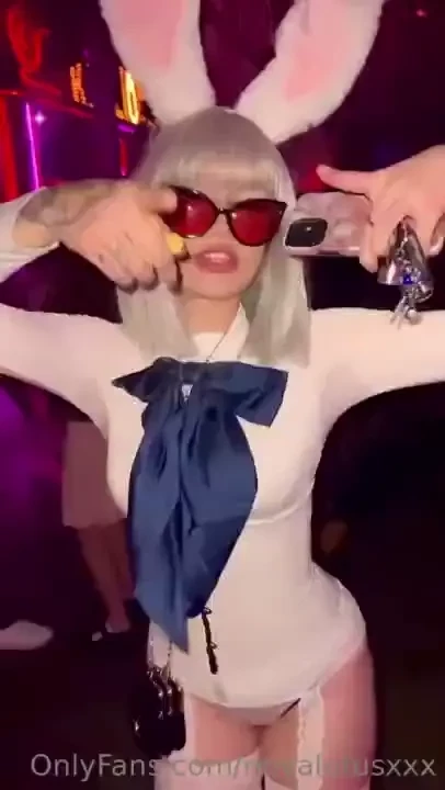 Freaky fun between you amp i tonight 