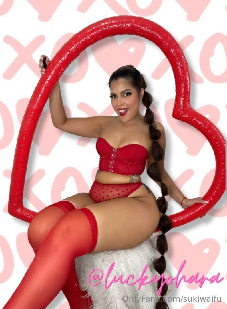 Be my valentine i m ready to give you the hottest date today follow me 