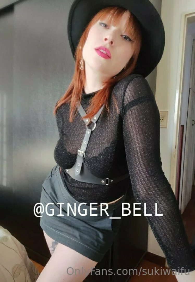 Ginger_bell would you like to play with this natural redhead tiny part 1 