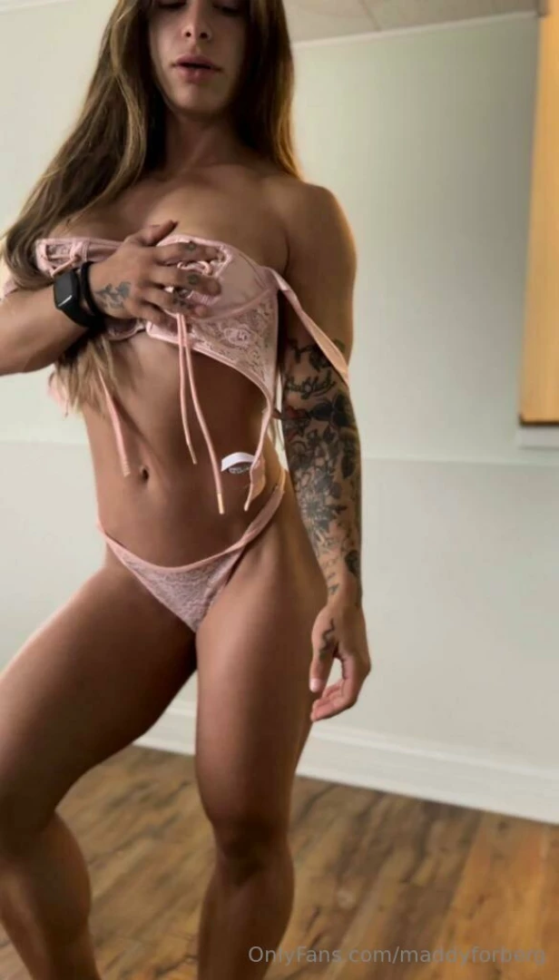 Dont act like you dont see my dms 