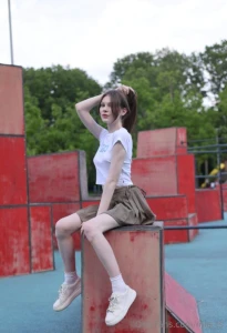 Today i give myself permission to be happy for no reason